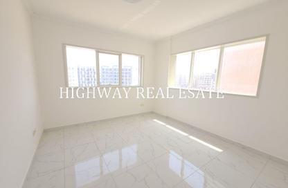 Apartment - 1 - 2 for rent in Muwaileh 3 Building - Muwaileh - Sharjah Apartment - 1 - 2 for rent in Muwaileh 3 Building - Muwaileh - Sharjah
