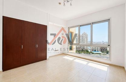 Apartment - 2 - 4 for rent in Marina Residences 4 - Marina Residences - Palm Jumeirah - Dubai