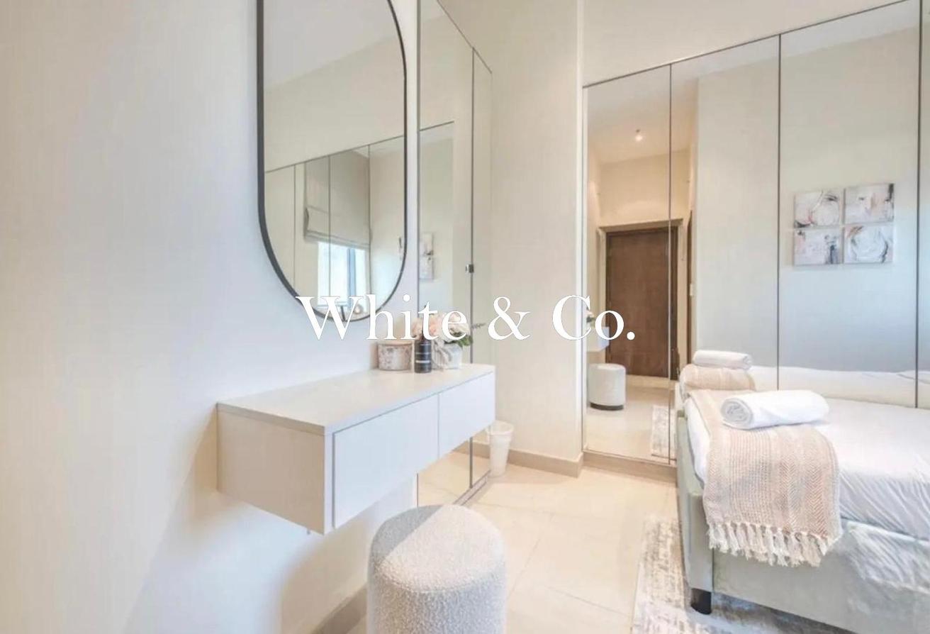 Penthouse | Bills Included | 2br+maids photo 10
