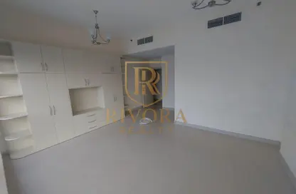 Apartment - 2 Bedrooms - 2 Bathrooms for rent in Al Hamriya - Bur Dubai - Dubai