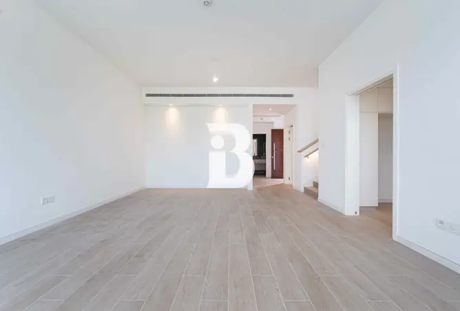 166077557 - Property Image 2