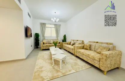 شقة - 2 غرف نوم - 3 حمامات للايجار في مساكن كورنيش عجمان - طريق كورنيش عجمان - عجمان