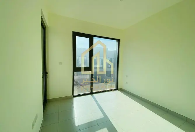 152398496 - Property Image 3