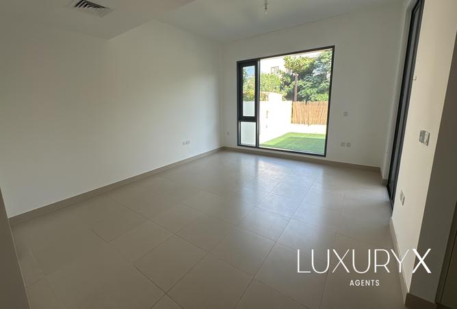 70695842 - Property Image 3