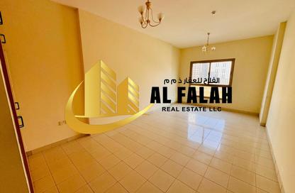 Apartment - 1 Bedroom - 2 Bathrooms for rent in Al Majaz 3 - Al Majaz - Sharjah Apartment - 1 Bedroom - 2 Bathrooms for rent in Al Majaz 3 - Al Majaz - Sharjah