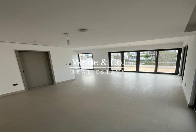 100409052 - Property Image 3