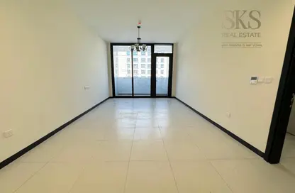 شقة - غرفة نوم - 2 حمامات للايجار في بناية اس بي ال 341 - البرشاء 1 - البرشاء - دبي