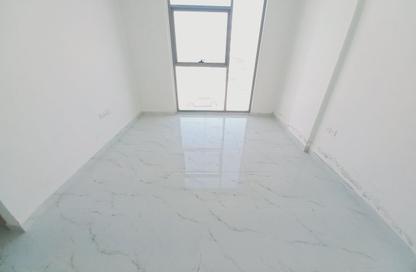 Apartment - 1 Bedroom - 2 Bathrooms for rent in Fire Station Road - Muwaileh - Sharjah Apartment - 1 Bedroom - 2 Bathrooms for rent in Fire Station Road - Muwaileh - Sharjah