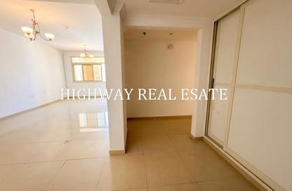 Apartment - 6 - 3 for rent in Muwaileh 3 Building - Muwaileh - Sharjah