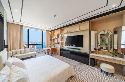 Apartment - Studio - 1 Bathroom for sale in The Palm Tower - Palm Jumeirah - Dubai