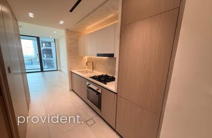Apartment - Studio - 1 for rent in Binghatti Ivory - Dubai Healthcare City 2 - Al Jaddaf - Dubai Apartment - Studio - 1 for rent in Binghatti Ivory - Dubai Healthcare City 2 - Al Jaddaf - Dubai