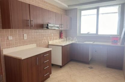 Apartment - 3 - 4 for rent in Sulafa Tower - Dubai Marina - Dubai