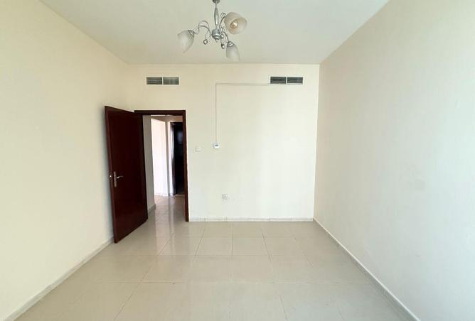 84912327 - Property Image 3
