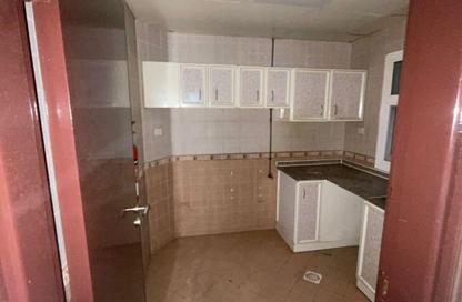 Apartment - 1 Bedroom - 2 Bathrooms for rent in Al Qasimia - Sharjah