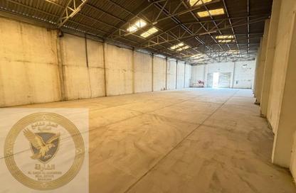 Warehouse - Studio for rent in Industrial Area 2 - Sharjah Industrial Area - Sharjah