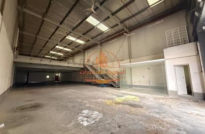 Warehouse - Studio - 2 Bathrooms for rent in Al Sajaa Industrial - Al Sajaa - Sharjah