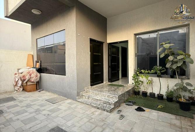 72721246 - Property Image 3