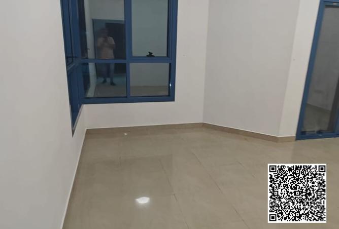 125640805 - Property Image 3