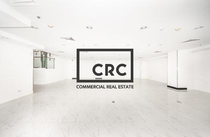 Retail - Studio - 1 Bathroom for rent in Hamdan Street - Abu Dhabi