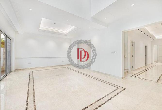 97810238 - Property Image 2