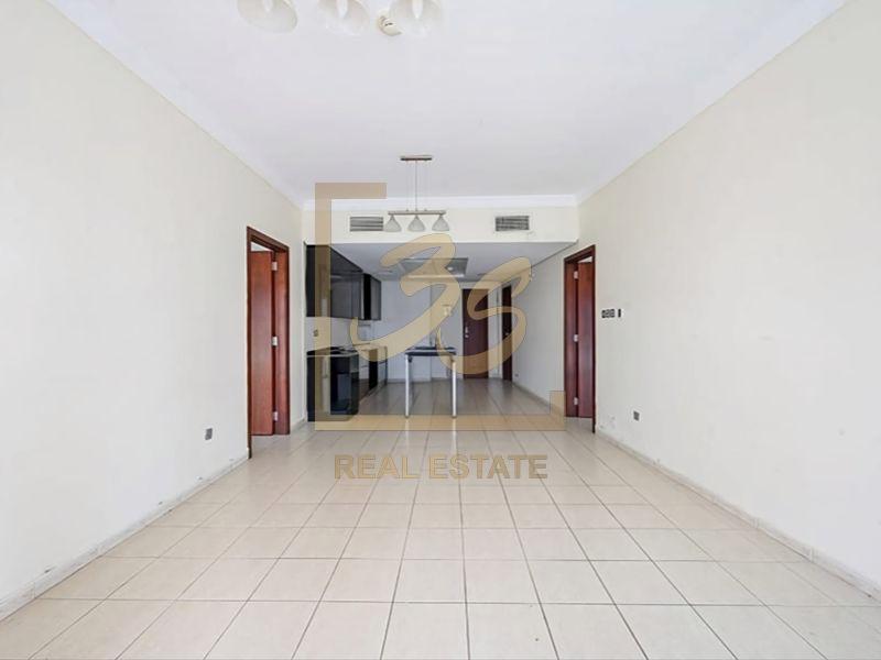 Well Maintain | Lake View | Available Now by 209908 
