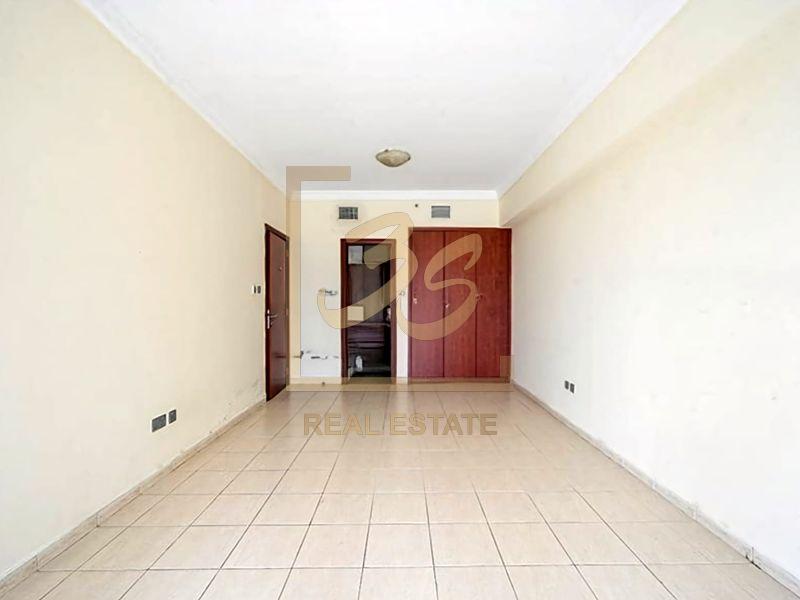 Well Maintain | Lake View | Available Now by 209908 