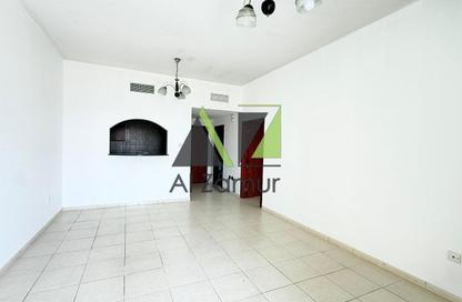 Apartment - 1 Bedroom - 2 Bathrooms for rent in University View - Dubai Silicon Oasis - Dubai