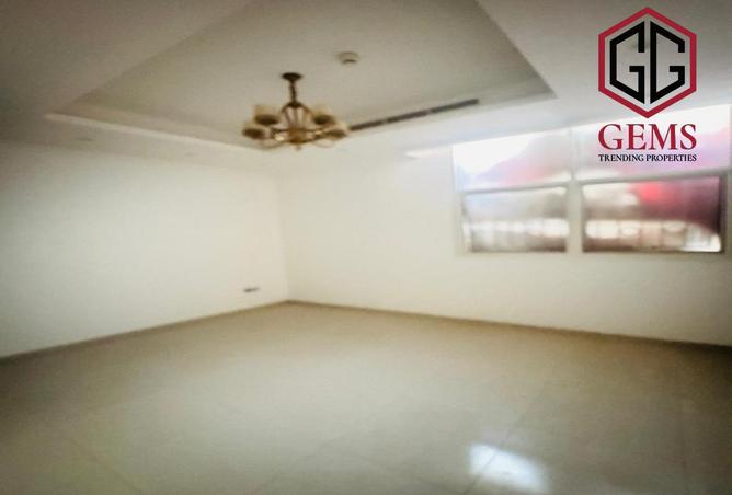 54594493 - صورة العقار 3