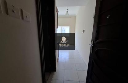 Apartment - Studio - 4 Bathrooms for rent in Muwaileh 29 Building - Muwaileh - Sharjah