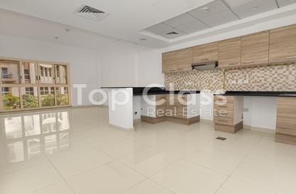 Apartment - 2 Bedrooms - 3 Bathrooms for rent in Spanish Tower - Dubai Sports City - Dubai Apartment - 2 Bedrooms - 3 Bathrooms for rent in Spanish Tower - Dubai Sports City - Dubai