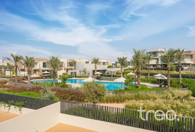 5-bed villa in Jebel Ali Village Villas — photo 2