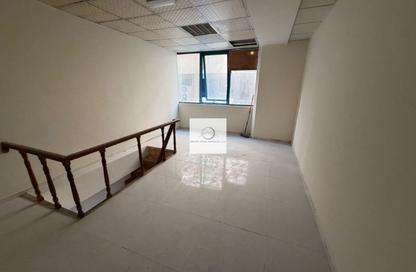 Retail - Studio for rent in Al Qusais Building - Al Qusais Residential Area - Al Qusais - Dubai