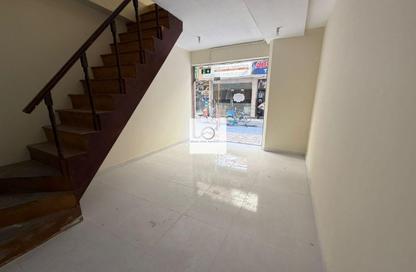 Retail - Studio for rent in Al Qusais Building - Al Qusais Residential Area - Al Qusais - Dubai