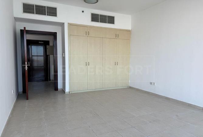 53587669 - Property Image 3