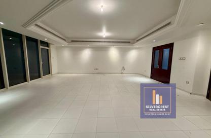 Duplex - 3 - 5 for rent in Bel Ghailam Tower - Corniche Road - Abu Dhabi
