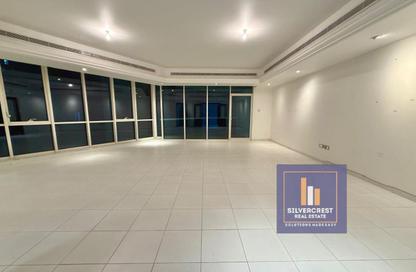 Duplex - 3 - 5 for rent in Bel Ghailam Tower - Corniche Road - Abu Dhabi