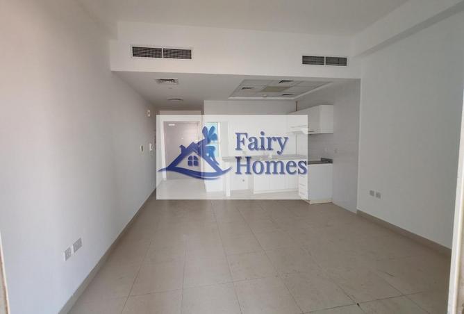 83664080 - Property Image 3