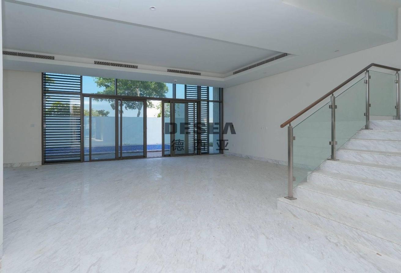 Brand New | Private Pool | Vacant photo 9