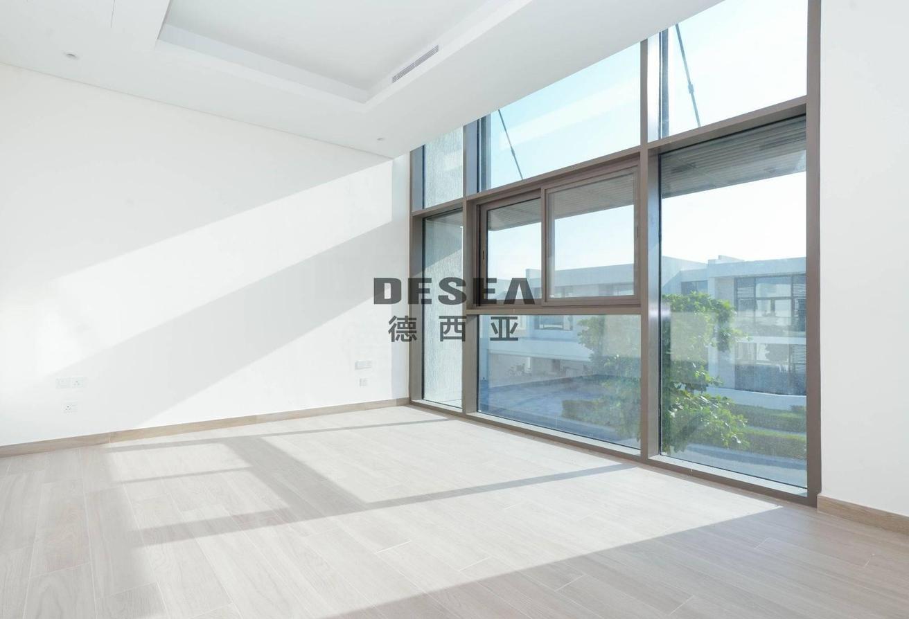 Brand New | Private Pool | Vacant photo 7