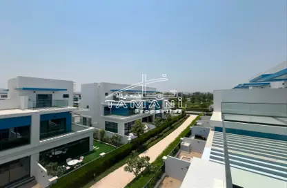 Villa - 5 Bedrooms - 4 Bathrooms for rent in Santorini - Damac Lagoons - Dubai