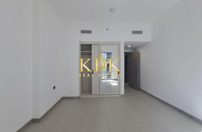 Apartment - 3 Bedrooms - 4 Bathrooms for rent in Oasis Vista Residences - District 13 - Jumeirah Village Circle - Dubai