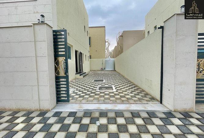 65156034 - Property Image 3