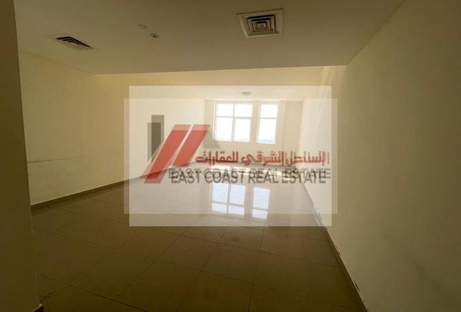 12070425 - Property Image 3