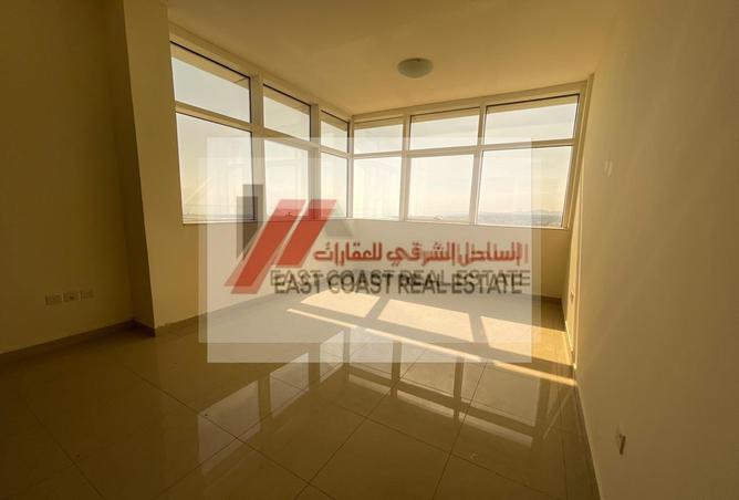 12070425 - Property Image 2