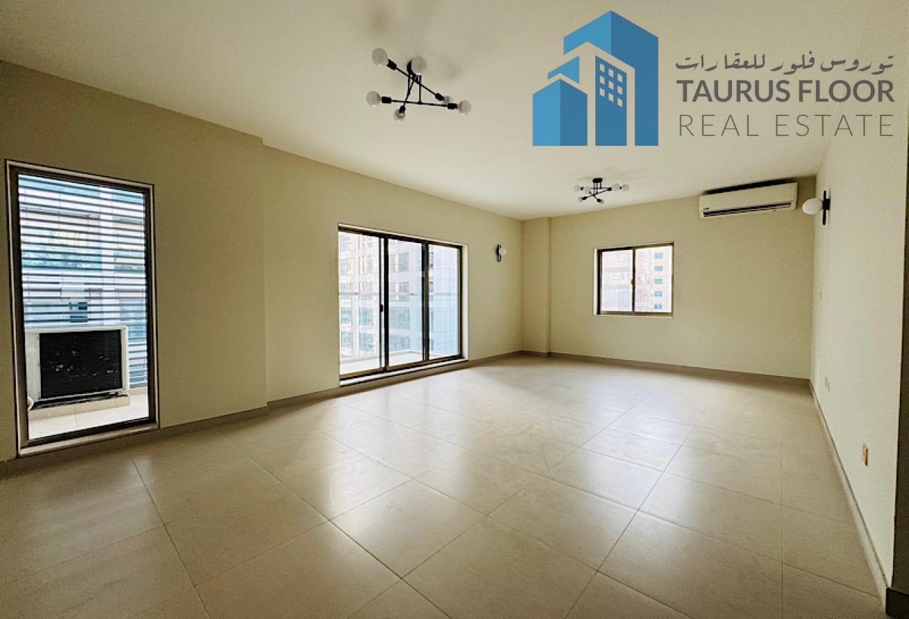 Spacious 3BHK | Near Metro | Family Only photo 5