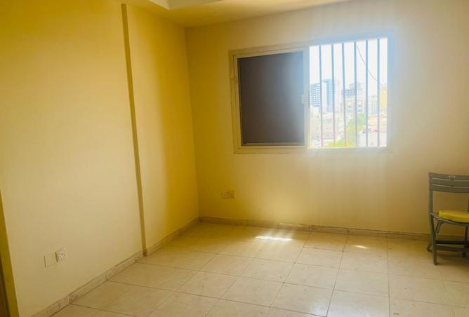 70296453 - Property Image 2