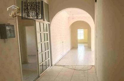 Villa - 4 - 5 for rent in Al Jurf 1 - Al Jurf - Ajman