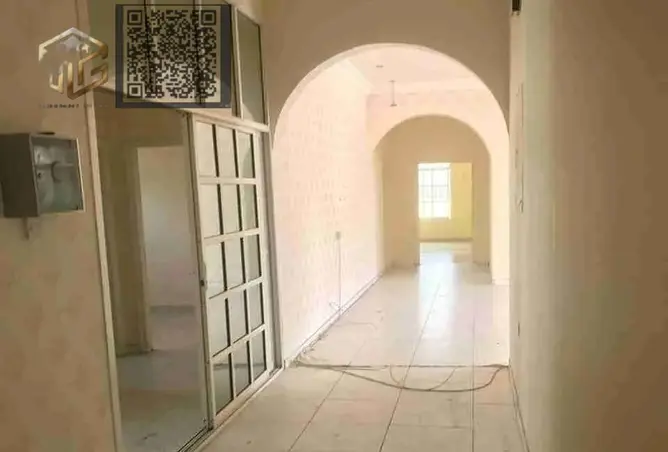 149108000 - Property Image 2