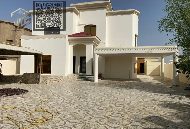 149107200 - Property Image 2