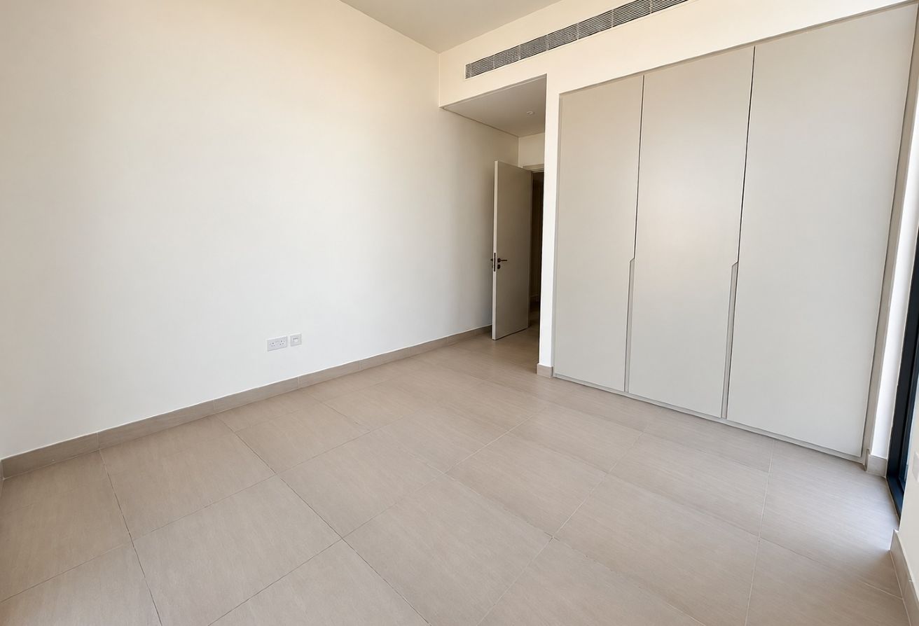 4 bedroom villa in Mudon Al Ranim 6, Mudon: 14